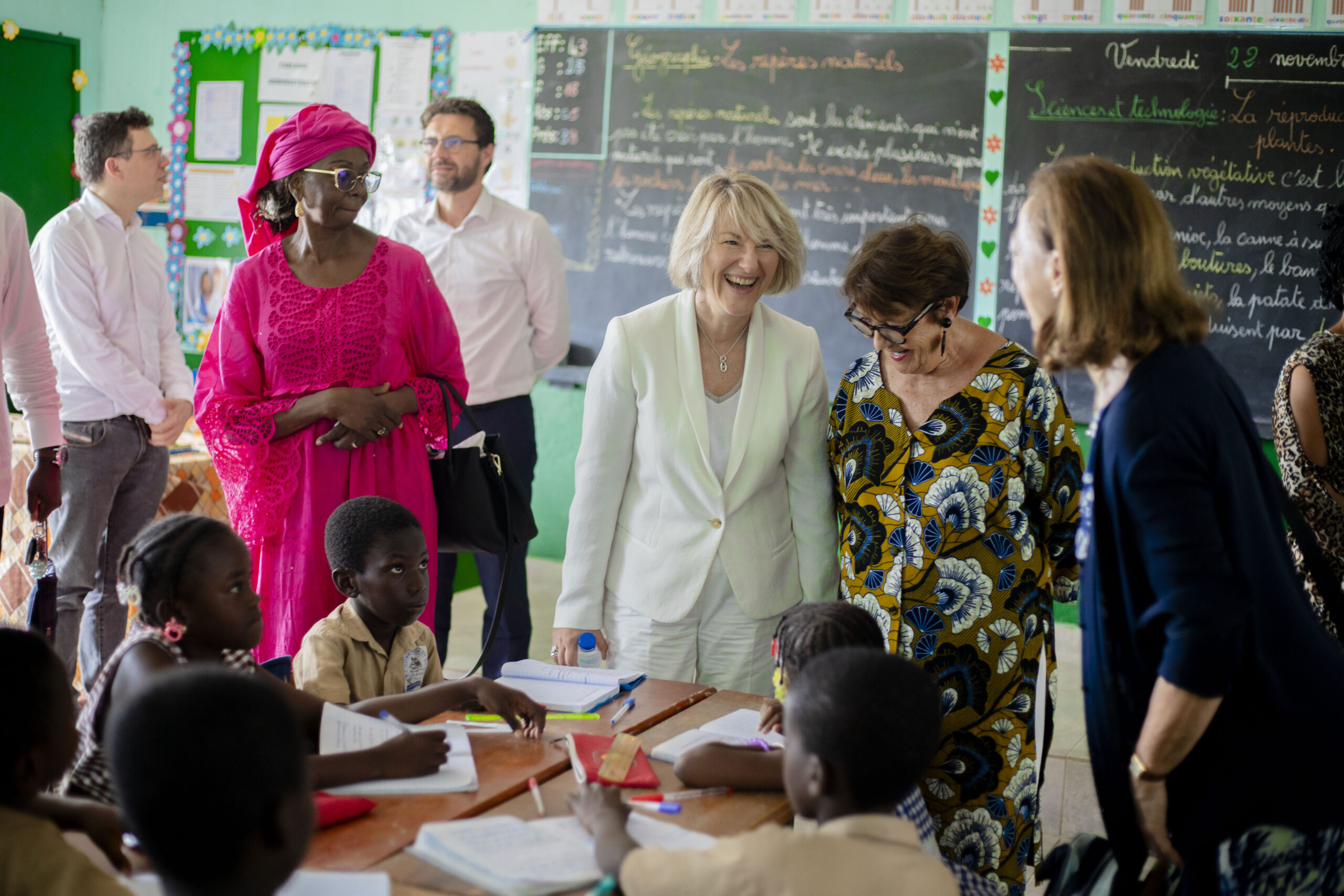 Visite d’Anne-Marie Couderc et Anne Rigail à l’école Sanon !